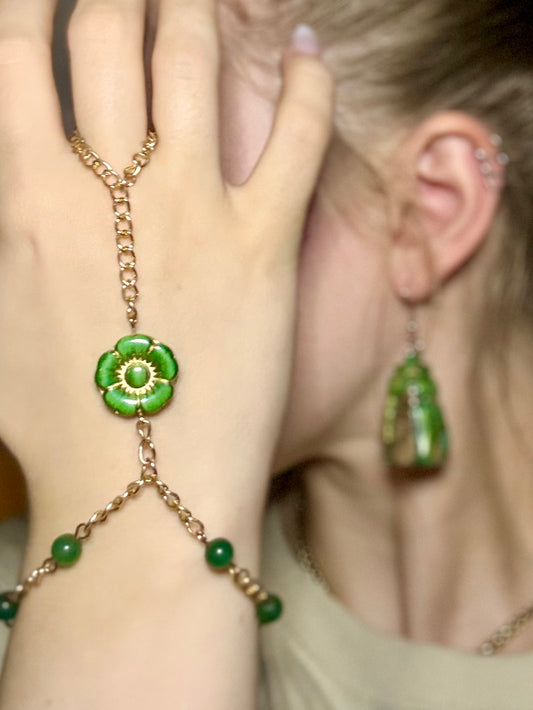 Aventurine Finger Chain Bracelet